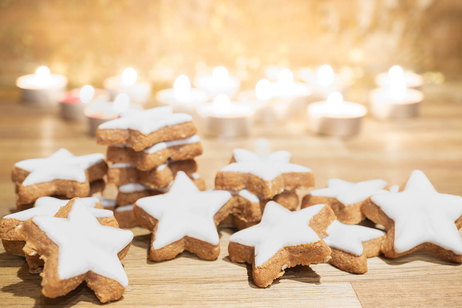 Delicious Christmas biscuits, cinnamon cookies