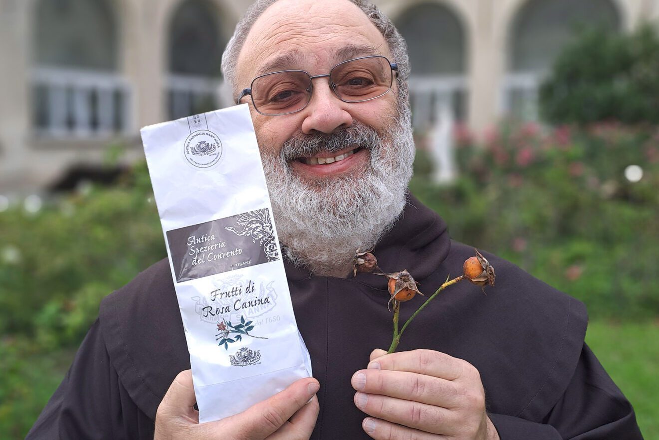 Antica Farmacia Sant'Anna - Erboristeria dei frati dal 1650